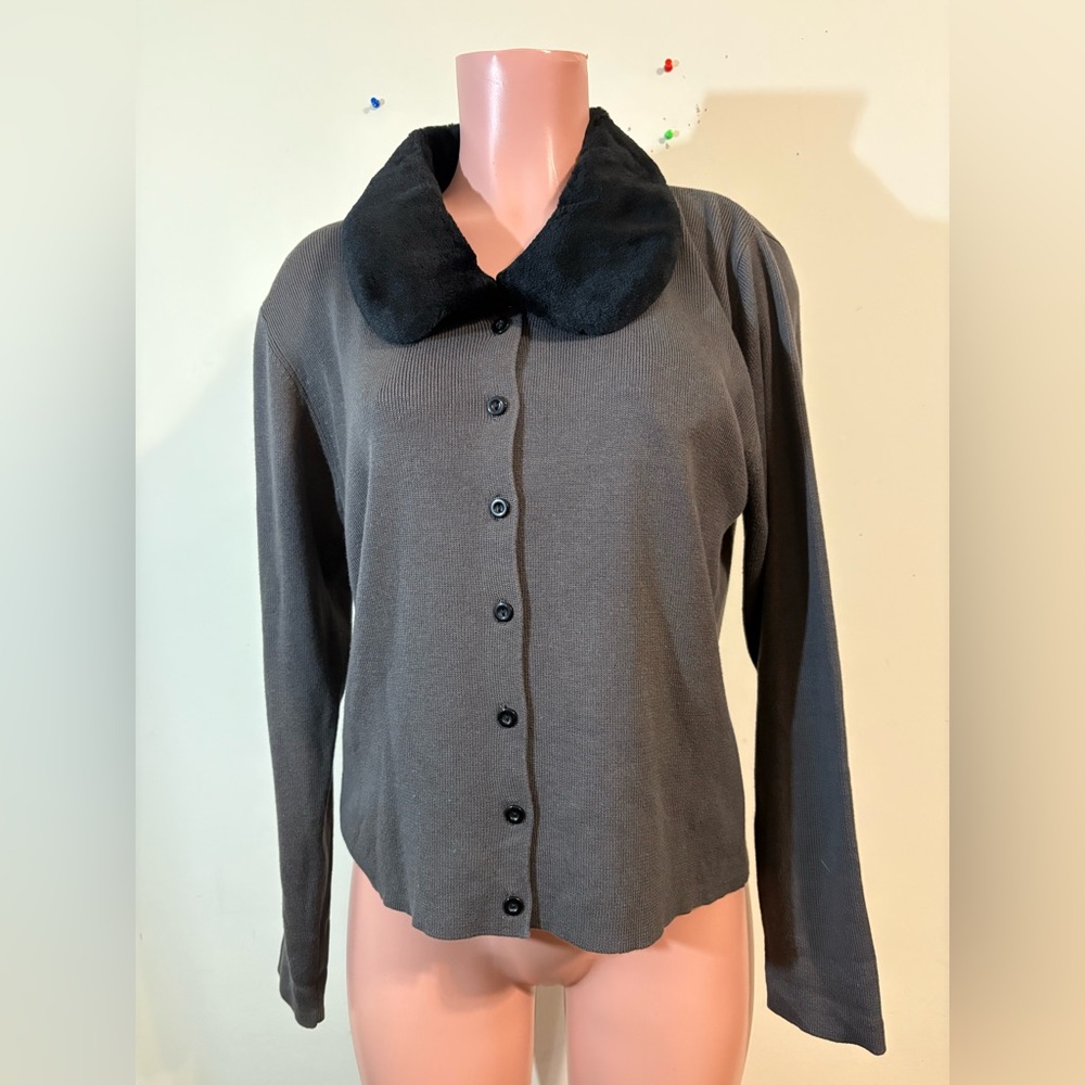 Kathie Lee Women’s Large Vintage Fur Trimmed Taupe Black button Cardigan Sweater